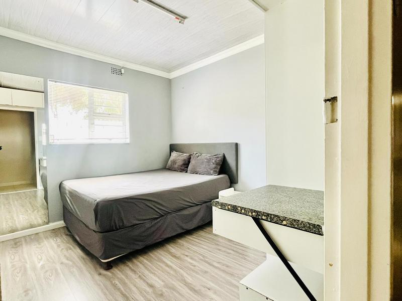 4 Bedroom Property for Sale in Goodwood Estate Western Cape